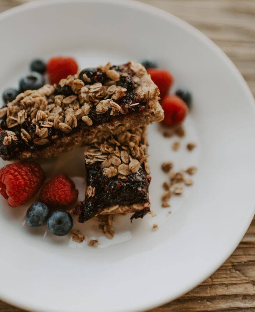 berry oat bar recipe