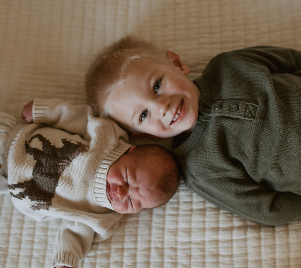 brother newborn photo